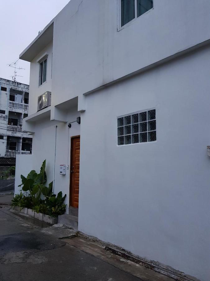Sam'S Place Bangkok Exteriör bild